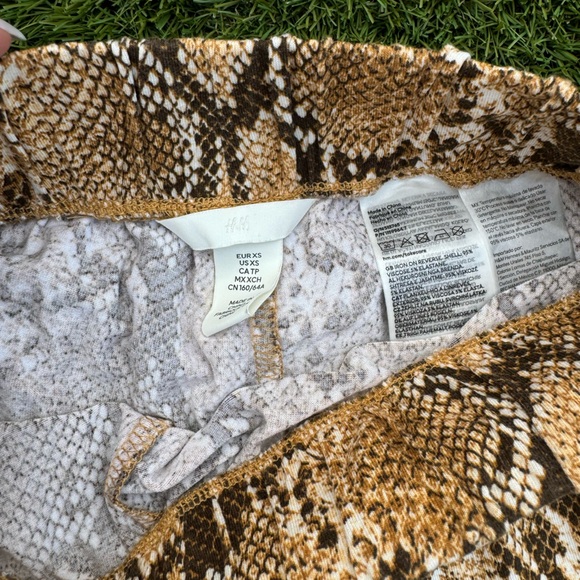 Wide stretchy pants from H&M - Picture 3 of 3